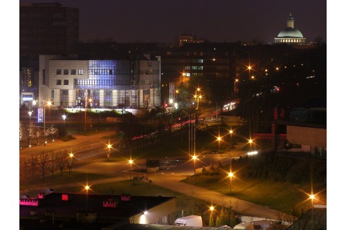nocą